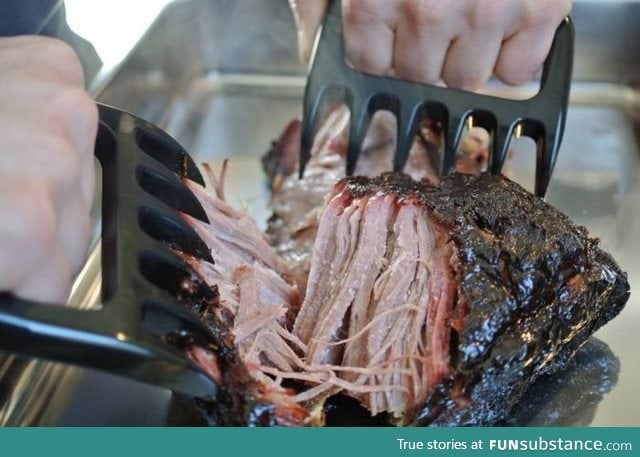 Bear Paws - the best and coolest way to shred your meat and your enemies