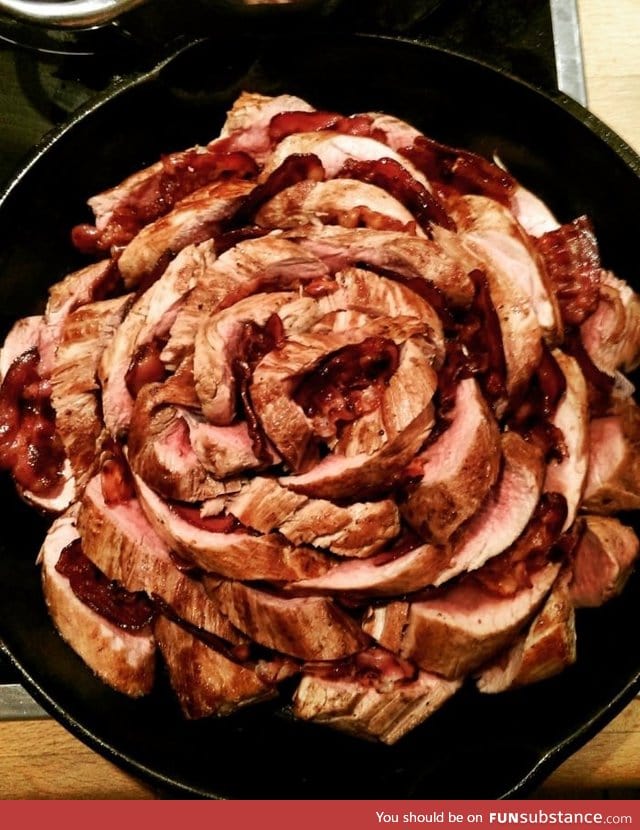 Let me present you my newest creation: The meat rose!