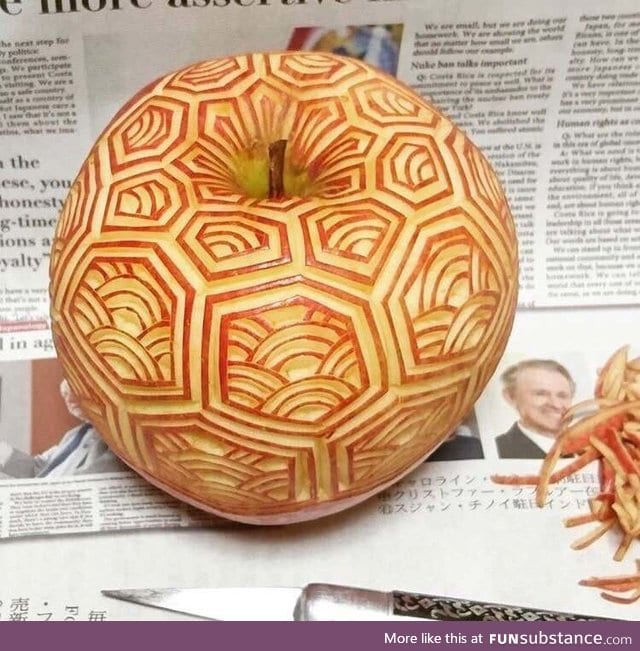 Apple carving