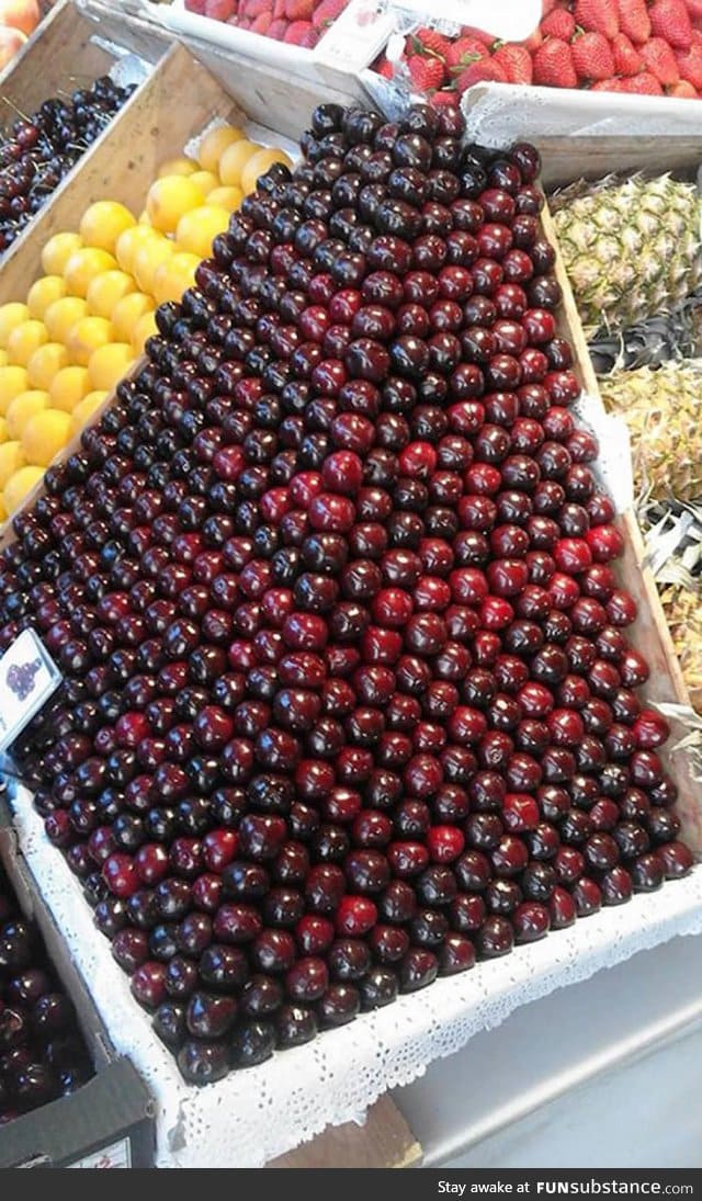 This glorious pyramid of cherries