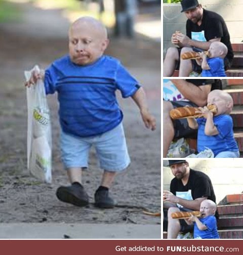 Verne Troyer eating subway is the best thing ever