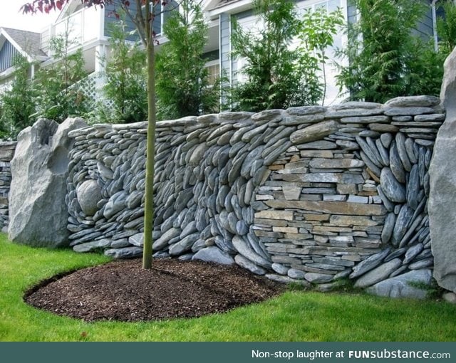 Superb stone wall