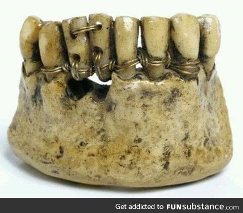 Egyptian dentist