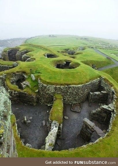 Bronze age settlement scotland