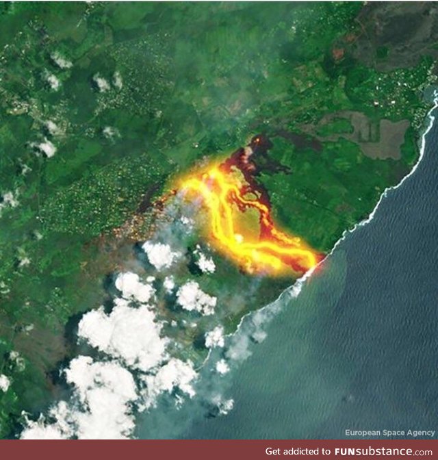 Lava flow from the Kilauea volcano as seen from space. Credit: European Space Agency