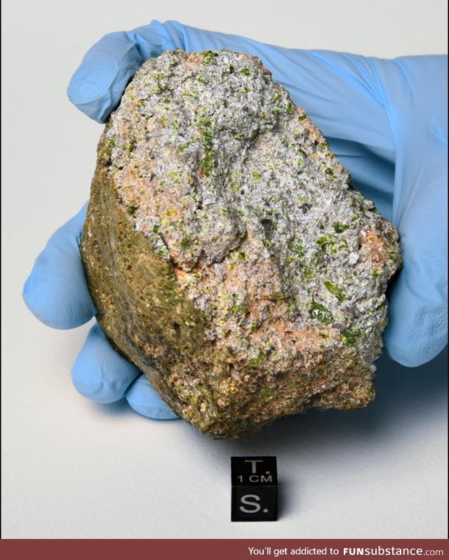 Meteorite NWA 11119: 4.56 billion years old. Older than the earth itself