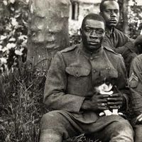1918 -- american black soldier & his puppy