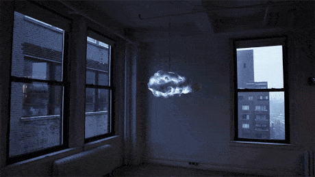 A lamp that simulates a thunderstorm both in light and sound.