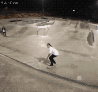 Skateboarder recovers perfectly from a floop