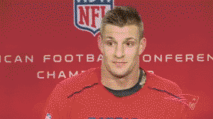 Why it's hard for DBs to cover Gronk, in one unintentionally illustrative gif
