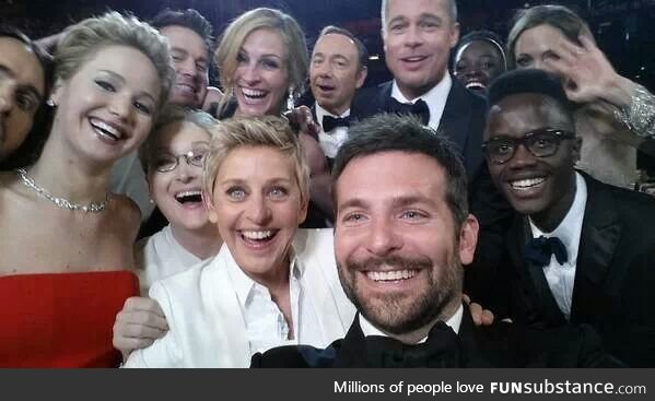 Ellen wins the internet with this star studded selfie (Oscars)