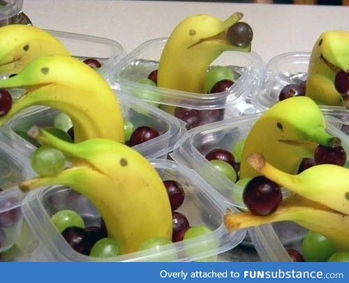 Bananas eat grapes. REAL!