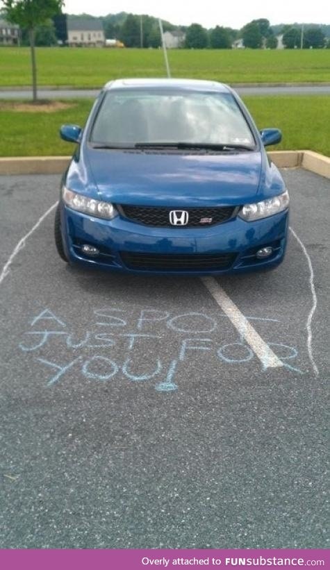 I'm going to start keeping chalk in my car for occasions like this