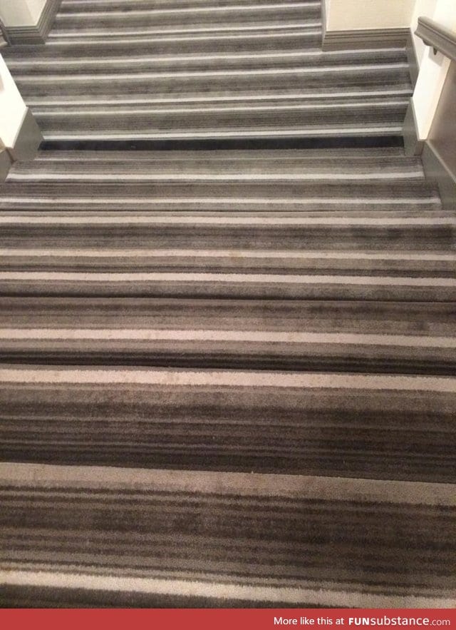 Poor choice in carpet for steps