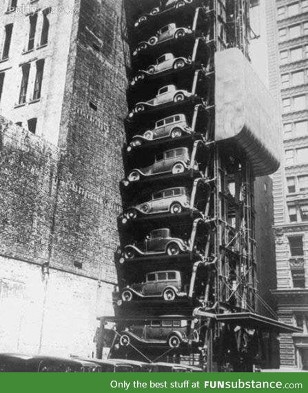1930's New York parking "garage"