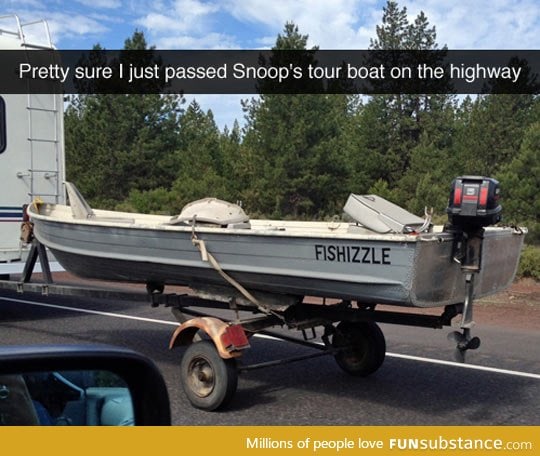 Snoop's tour boat
