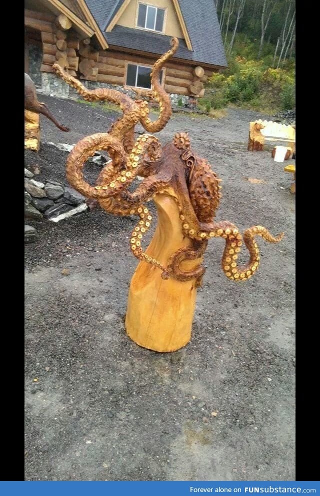 Incredible octopus wood carving