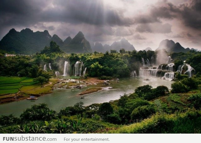 This is not paradise, this is Guangxi, China