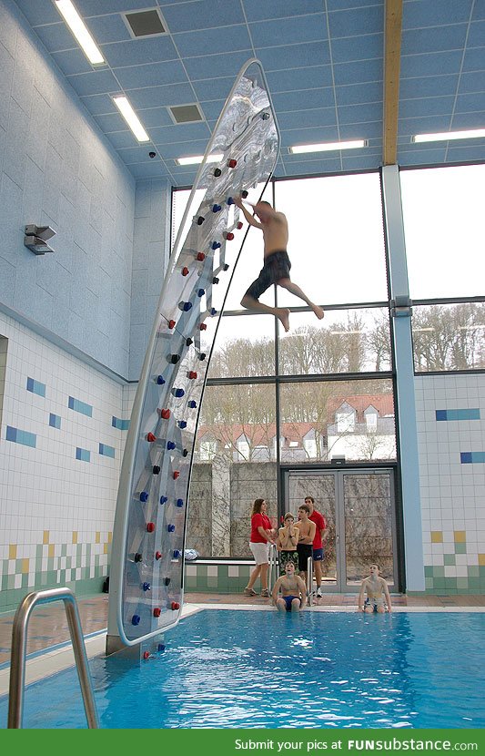 A climbing wall that doesn't need a harness
