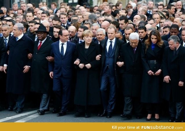 Historic picture, happened today in Paris