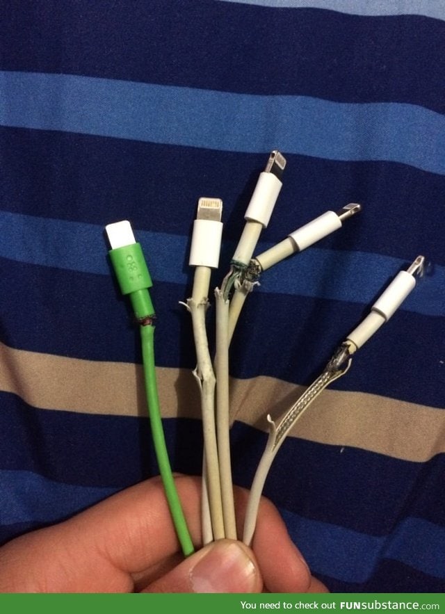 I think that apple need to make better chargers