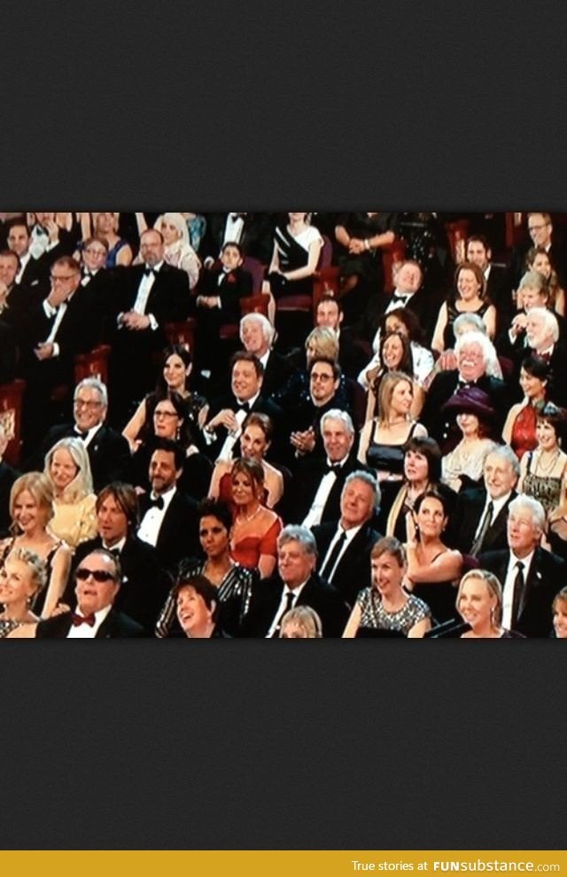 After Seth Macfarlane made the Chris Brown and Rihanna joke there was one man clapping