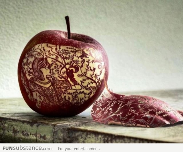 Amazing apple art
