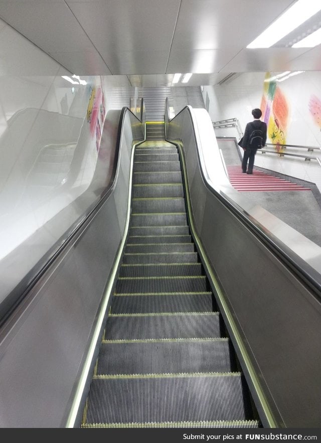 This escalator has a plateau