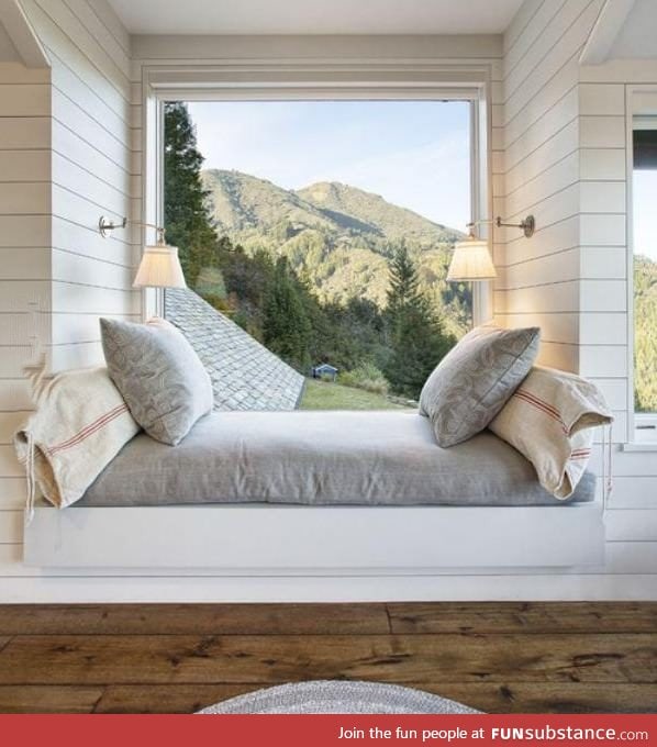 Window Seat with a view, a cozy spot perfect for napping and/or reading a book