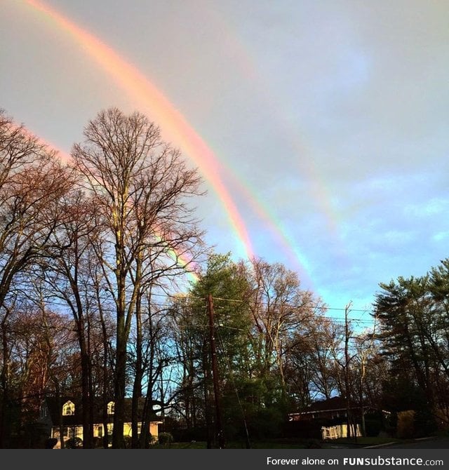Rare quadruple rainbow in NY