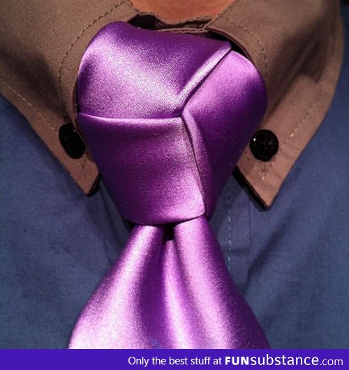 I prefer the Trinity Knot