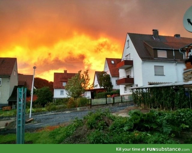 Sky in Germany (Melsungen/Hessen) looks like a giant fireball