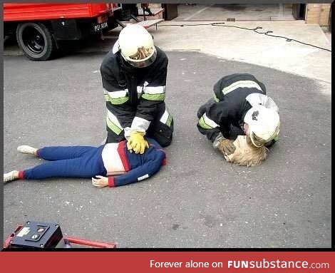 An accident first aid training