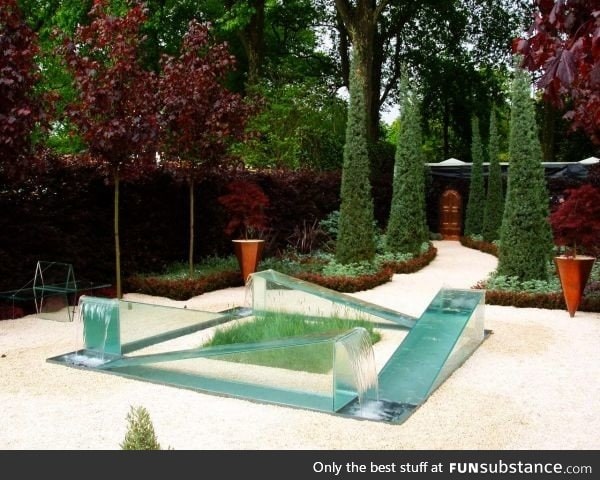 This garden's fountain