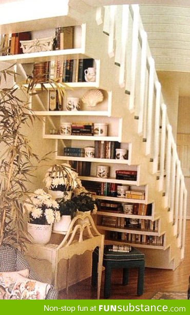Book shelf staircase