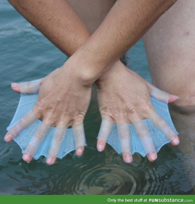 Webbed fingers as swimming aids