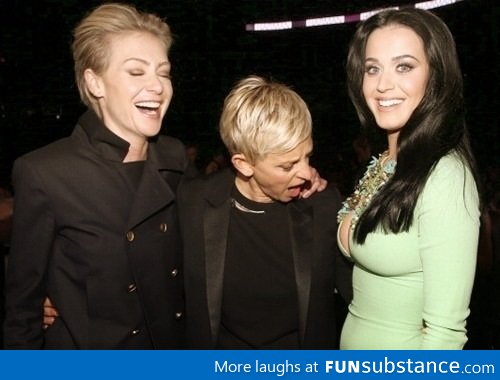 Ellen appreciating Katy Perry at the Grammys