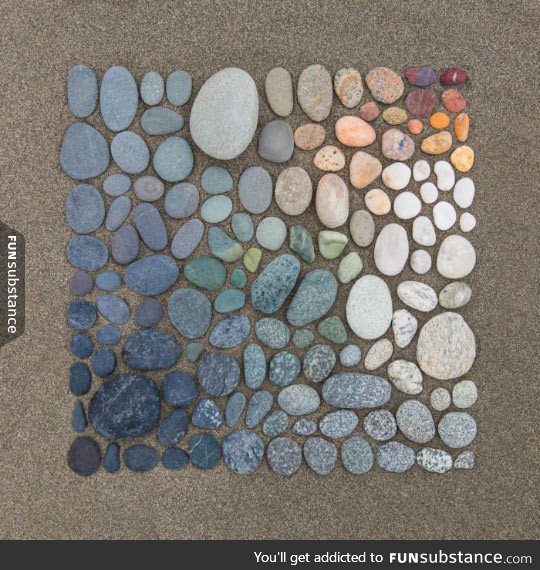 Beach rocks gradient