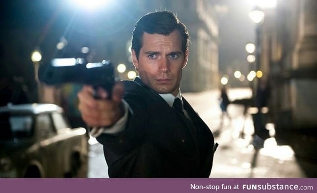 I think this guy should be the next Bond (Henry Cavill)
