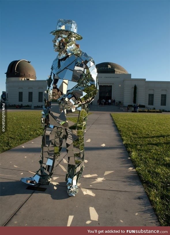 A suit made entirely out of mirrors