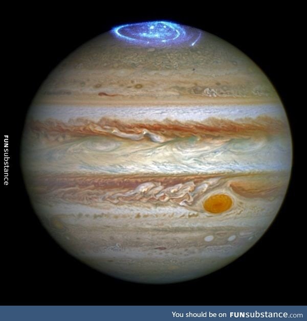 Auroras on Jupiter, captured by NASA
