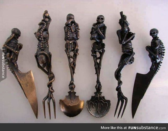 Amazing cutlery set