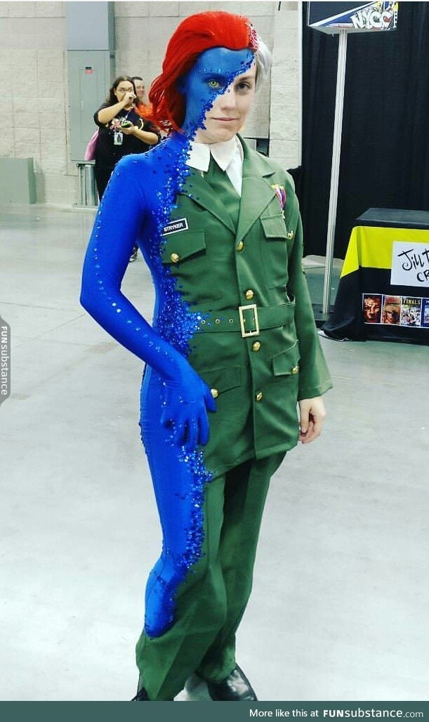 Amazing Mystique cosplay