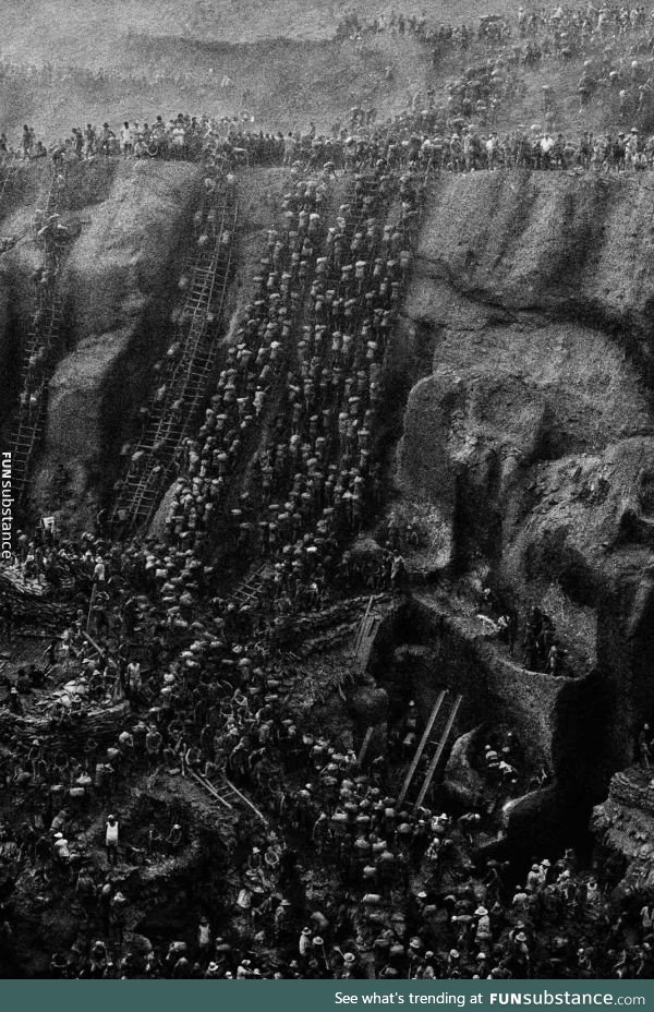 The hell of Serra Pelada mines