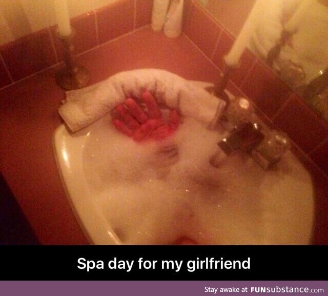 Spa day for girlfriend