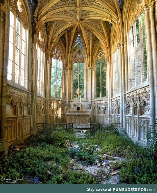 An abandoned church in france