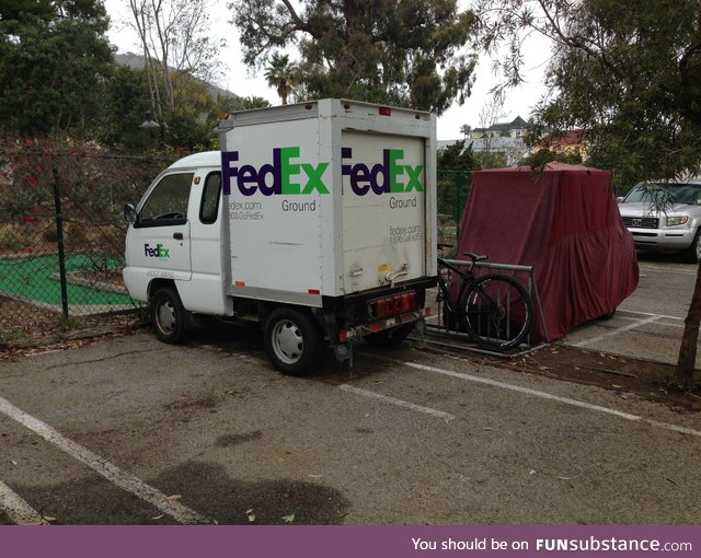 The FedEx Truck on Catalina Island is Adorable