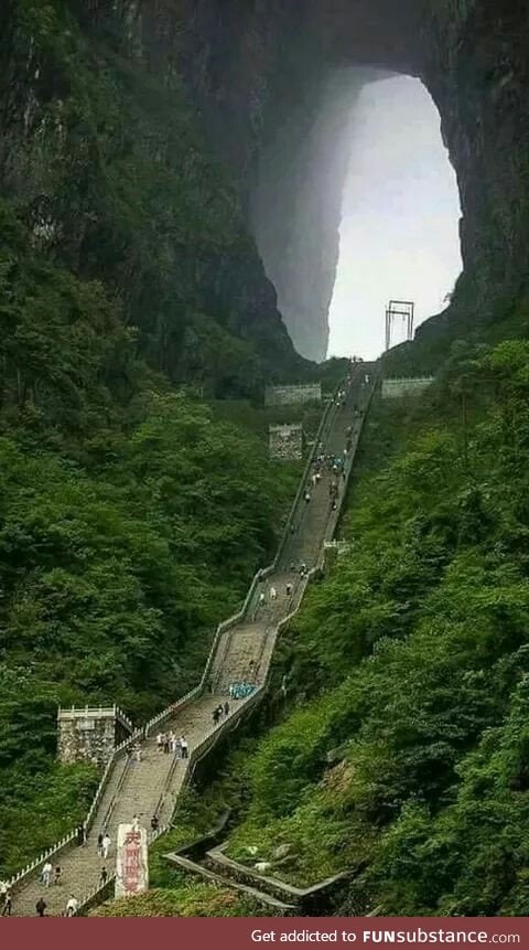 Heavens Gate, China.