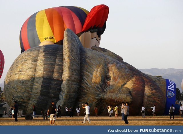 Van Gogh hot air balloon