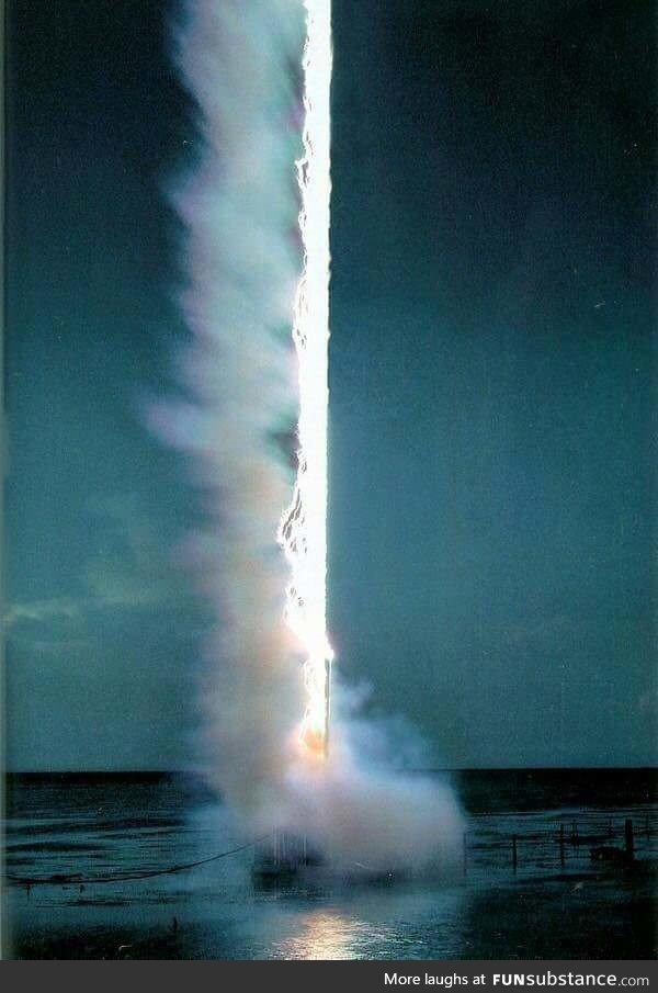 The exact moment lightning strikes water